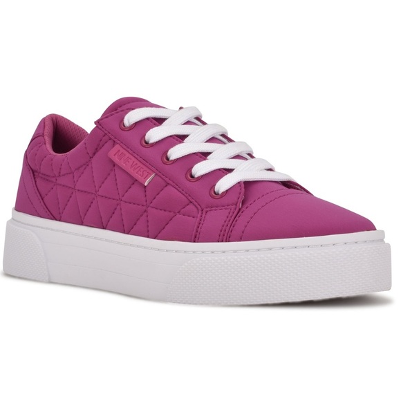 Nine West Hola2-A Low Top Quilted Sneakers Size 10 - Picture 3 of 12